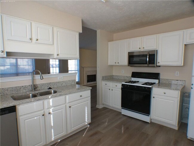 Foto del edificio - 3277 Crossfield Ln