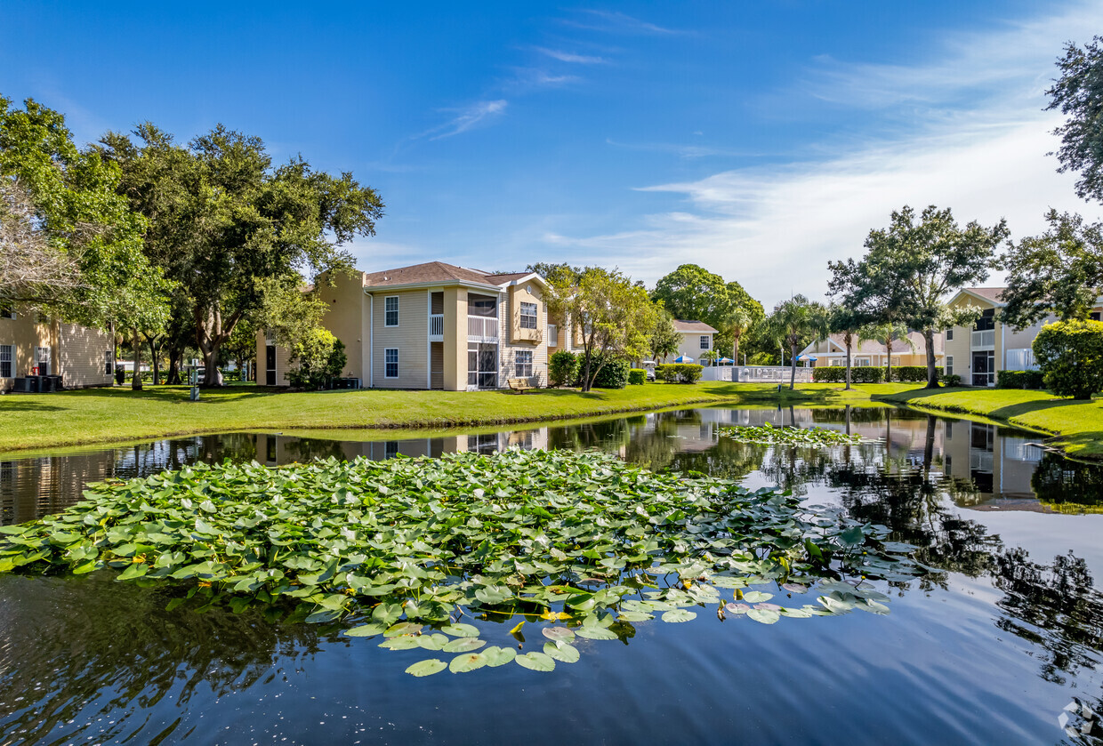 Primary Photo - Hunters Glen Apartments