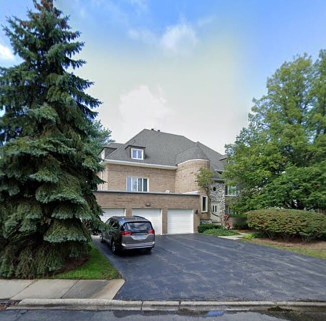 Building Photo - 770 Ballantrae Dr