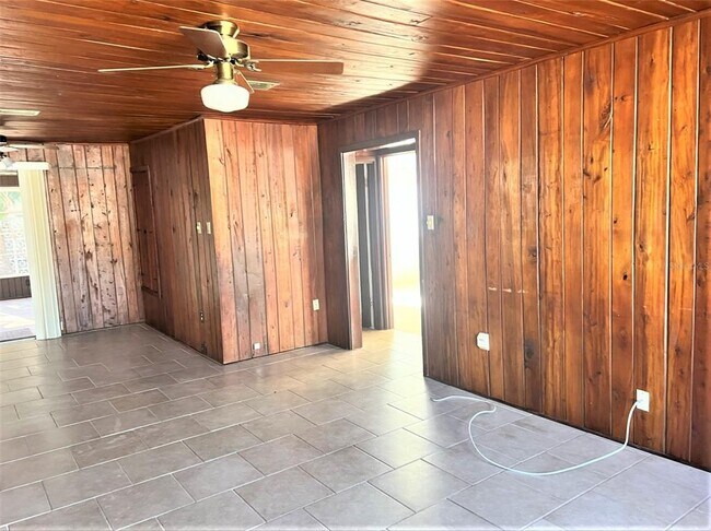 Foto del edificio - 75 144th Ave