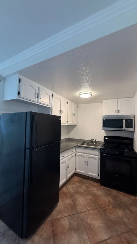 Foto del edificio - 607 S Humphreys Ave