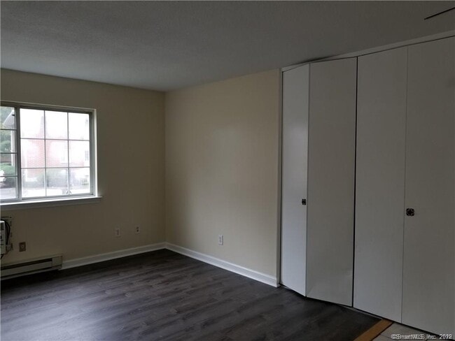 Building Photo - 205 Bretton St