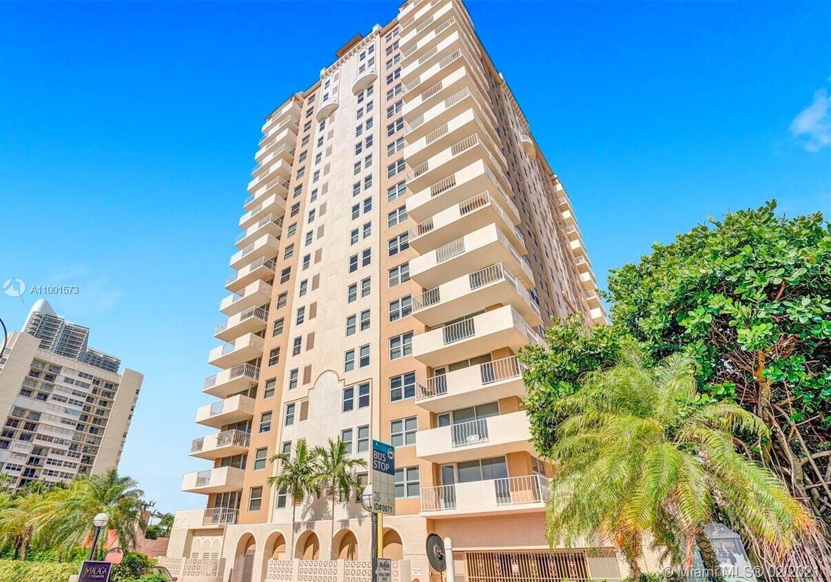 Foto principal - 1912 S Ocean Dr