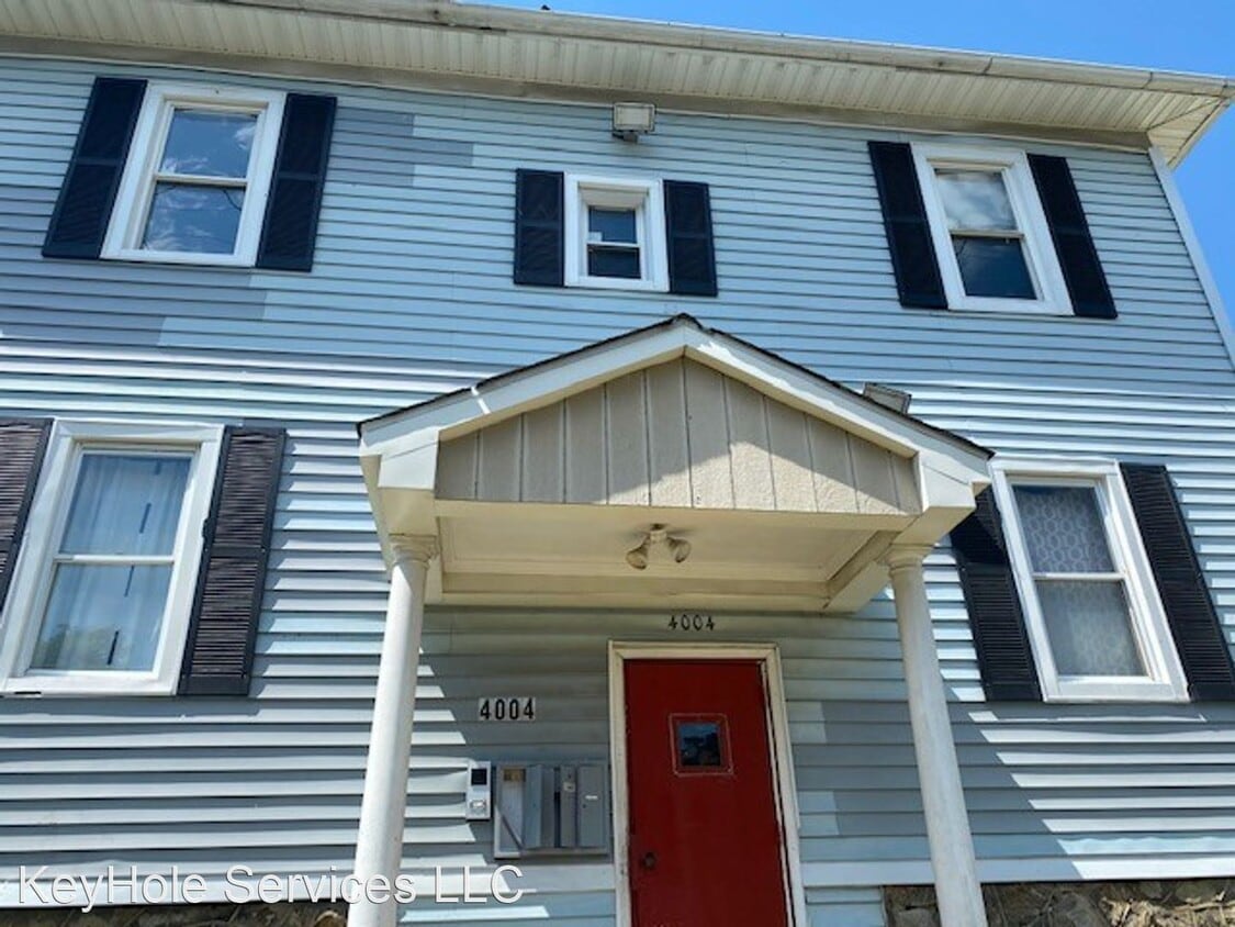 Primary Photo - 4004 Oakford Ave