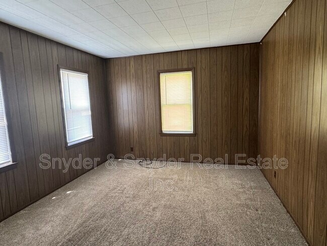 Foto del edificio - 349 St Leger Ave
