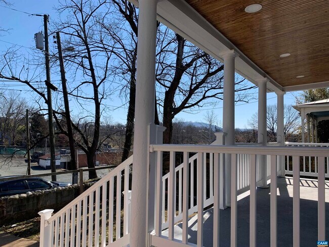 Foto del edificio - 337 South Street West