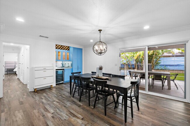 Foto del edificio - 1581 Baker St