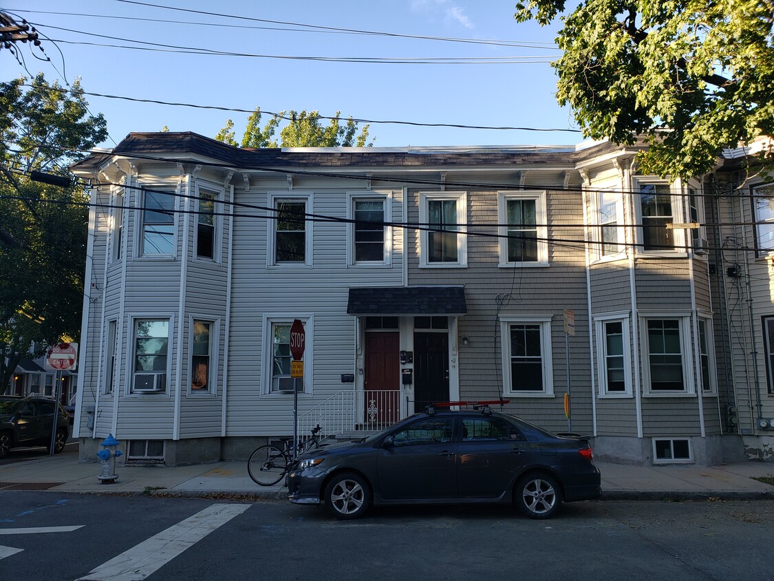 Primary Photo - 185 Spring St
