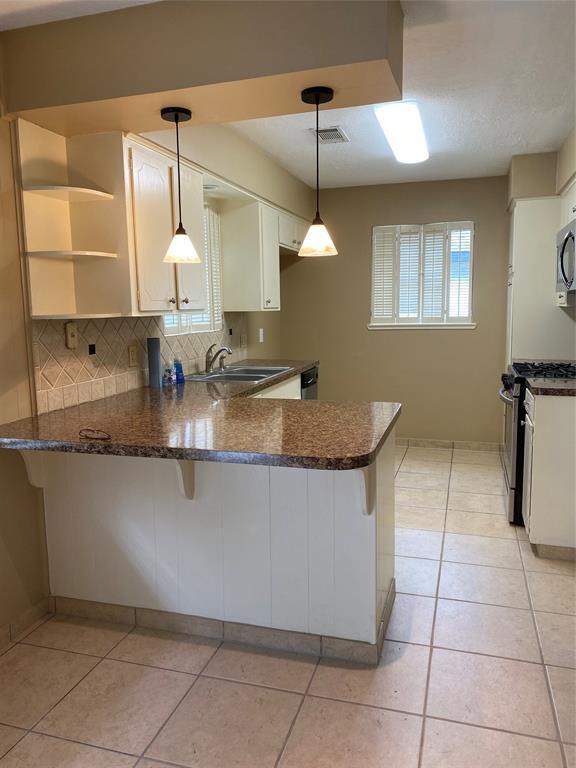 Building Photo - 446 Fintona Way