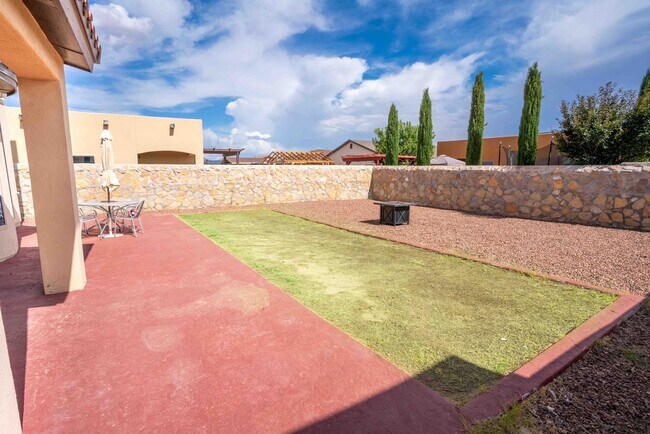 Building Photo - 14676 Boer Trail
