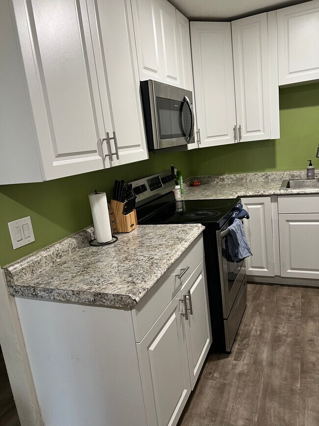 Foto del edificio - 905 NW 7th Ave