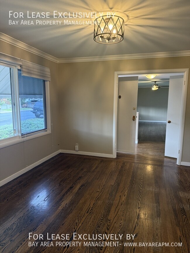 Foto del edificio - 1393 Geneva Ave