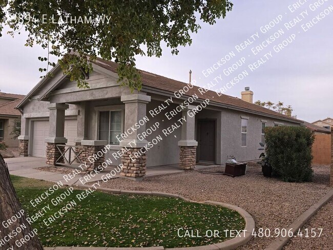 Foto del edificio - 3894 E Latham Way