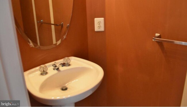 Foto del edificio - 25508 Crossfield Dr