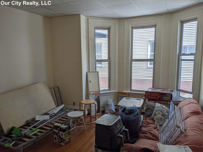 Building Photo - 273 Highland Ave