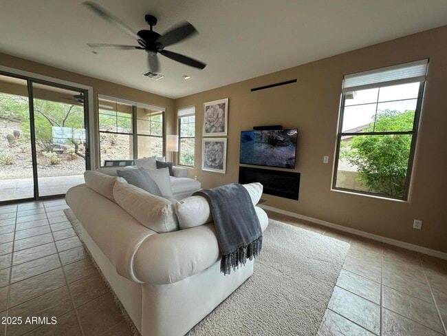 Foto del edificio - 11489 E Raintree Dr