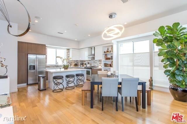 Foto del edificio - 3 br, 3 bath House - 1201 N Garbo Ln