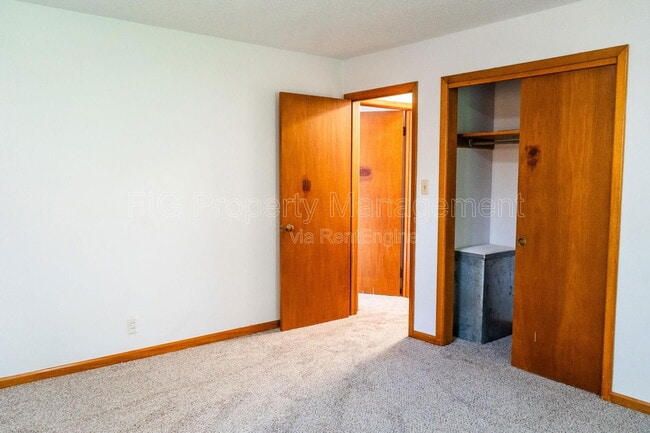 Building Photo - 4225 Buffat Mill Rd