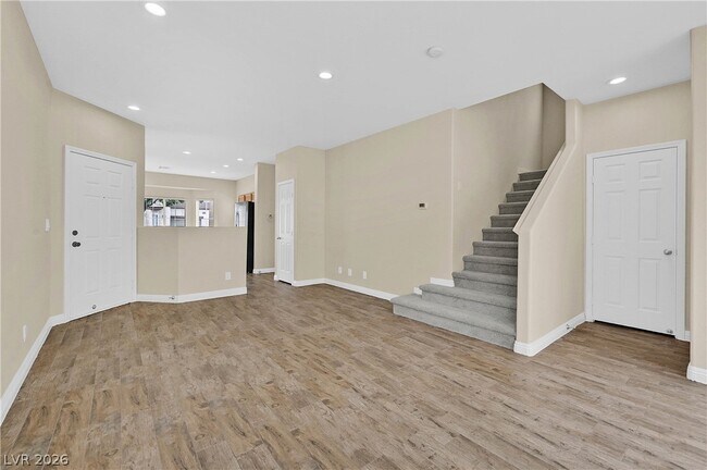 Building Photo - 6355 Urban Creek Ct
