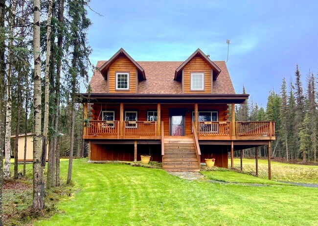 Building Photo - ** SEASONAL RENTAL ** YOUR ALASKAN CABIN I...