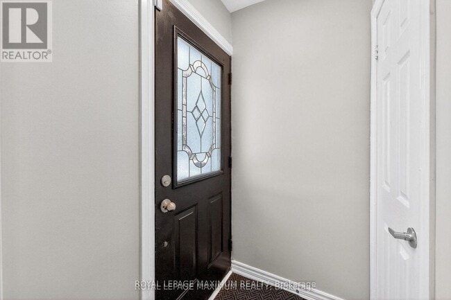 Building Photo - 362 Rosedale Dr