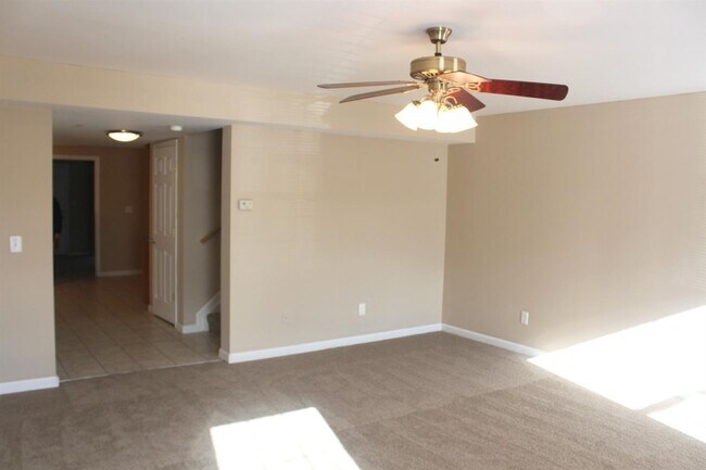 Building Photo - 403 John Sutherland Dr