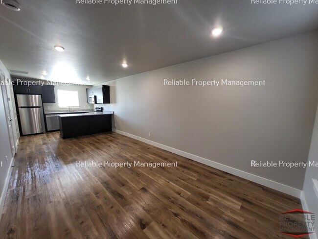 Foto del edificio - 1610 Hannah Ln