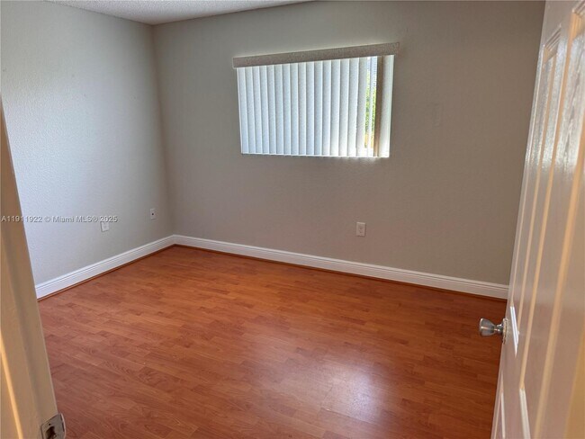 Building Photo - 14900 SW 82nd Terrace