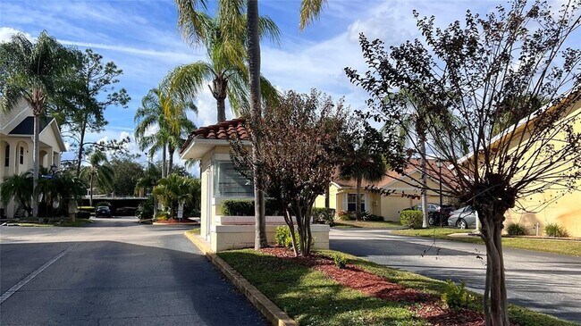 Foto del edificio - 8848 Grand Palms Cir