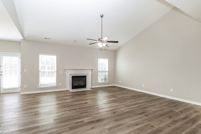 Foto del edificio - 4405 Spring Frost Ct