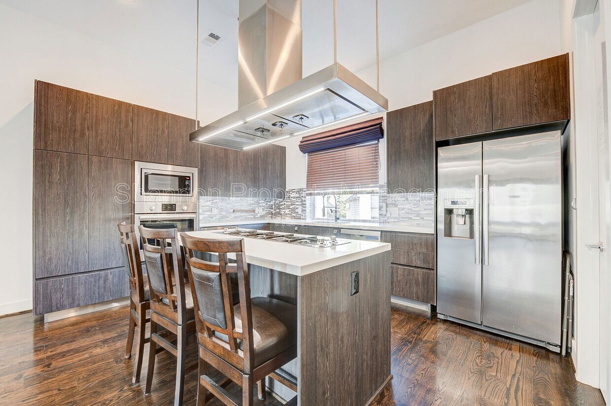 Photo - 2333 Sperber Lane