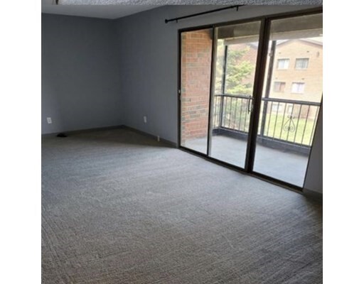 Foto del edificio - 221 Oak St