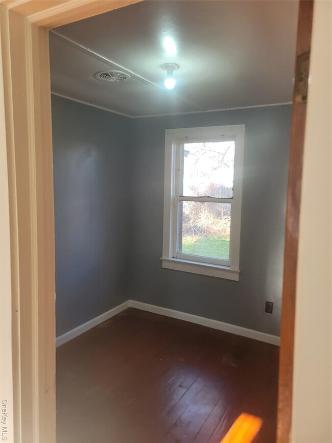 Foto del edificio - 181 Ulster Ave