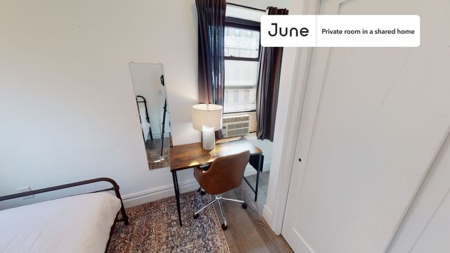 Foto del edificio - Room in Shared 2 bed/1 bath home