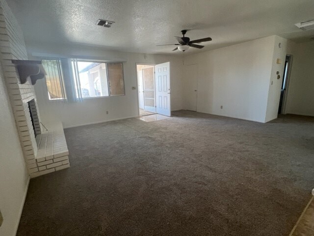Building Photo - 2140 Hermosa Dr