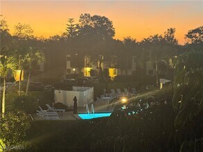 Building Photo - 1645 Spoonbill Ln