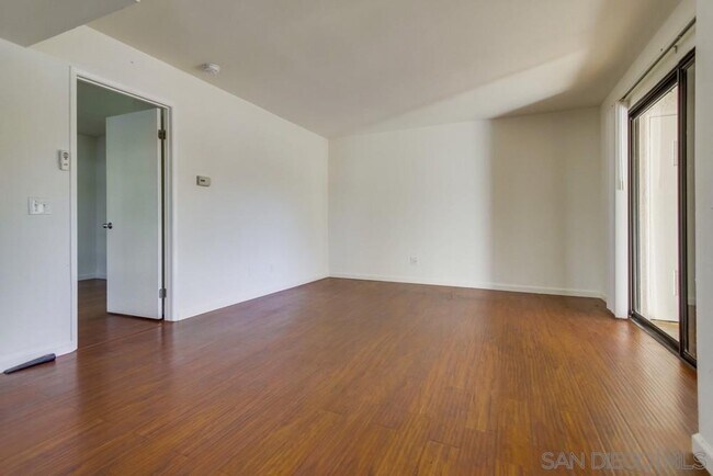 Foto del edificio - 13115 Wimberly Square