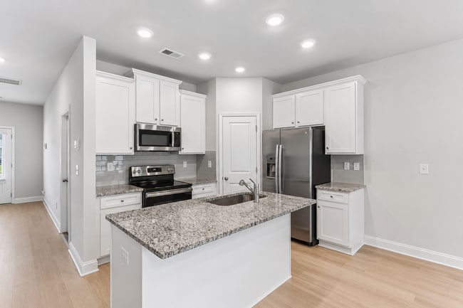 Interior Photo - Mintworth Commons