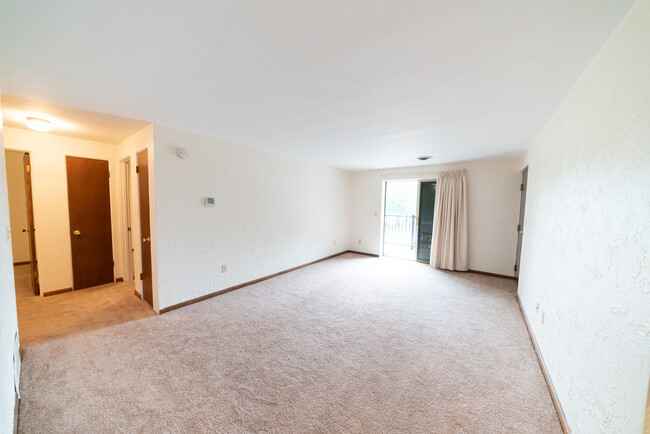 Building Photo - 407 N Mount Auburn Rd