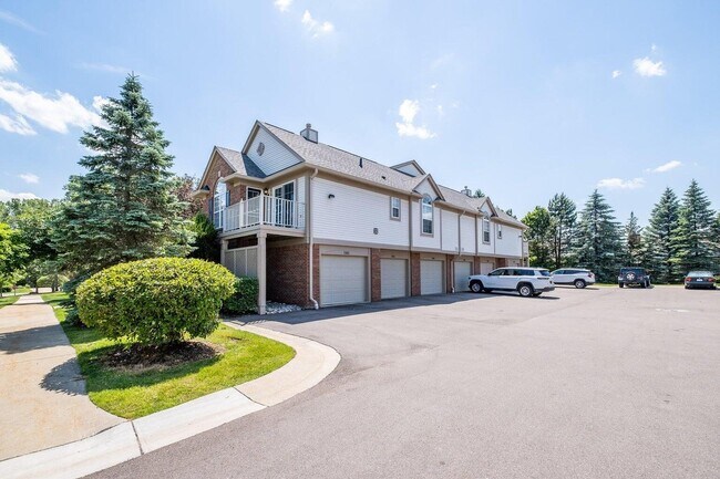 Foto del edificio - 5362 Brookemonte Cir