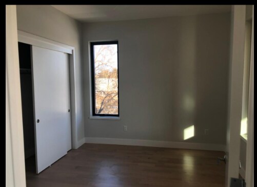 Besdroom - 2718 Pine St