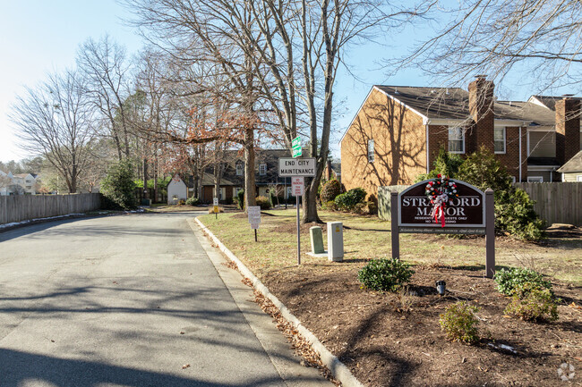 Entrance - Stratford Manor