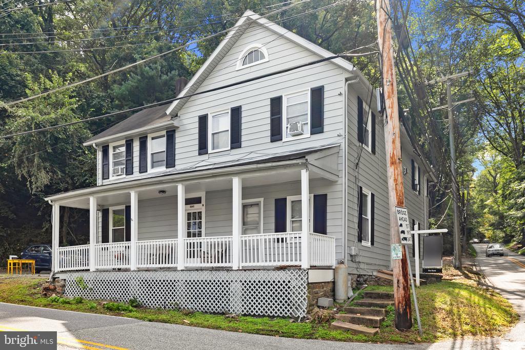 Primary Photo - 1841 Hillside Rd