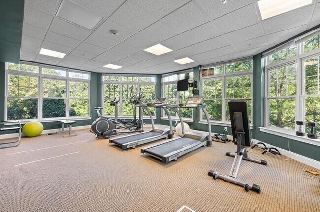 Foto del edificio - 27 Commonwealth Ave