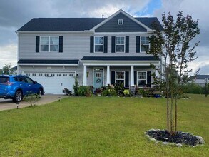 Building Photo - 3016 Goldenaster Ct