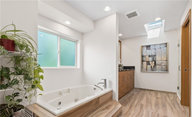 Building Photo - 718 Fieldston Rd