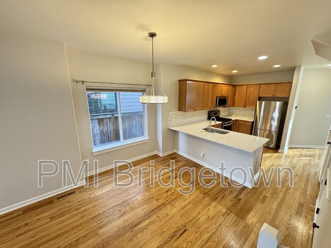 Foto del edificio - 5043 SE Reedway St