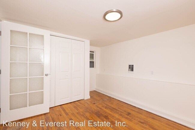Building Photo - 1 br, 1 bath House - 695A 2nd Avenue