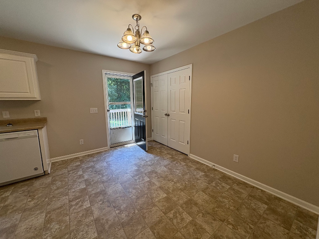 Building Photo - 507 Contessa Ct