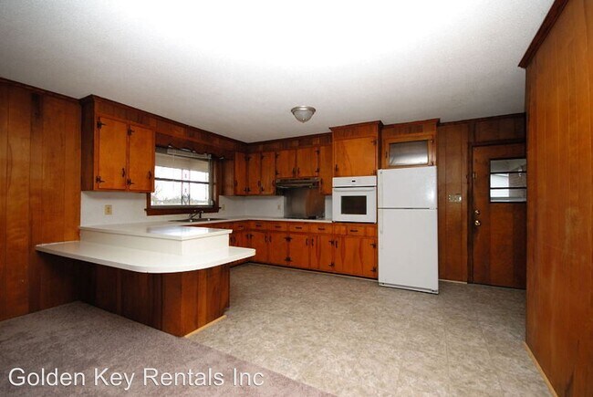 Building Photo - 4 br, 1.5 bath House - 938 E New Hope Rd